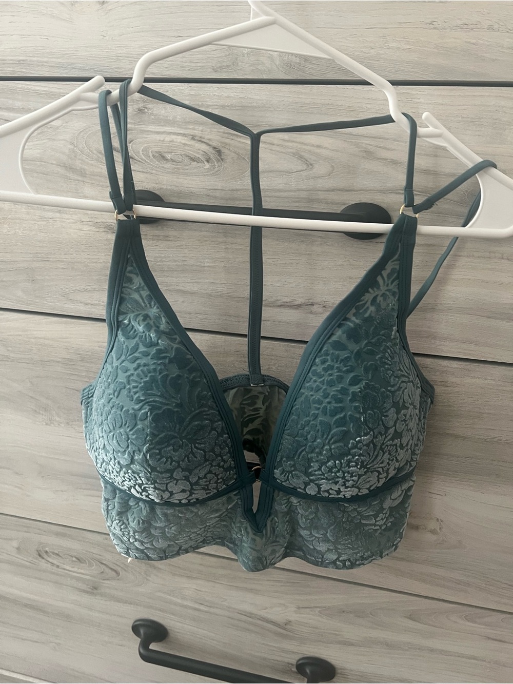 PINK Victoria's Secret Teal Floral Lace Plunge Bralette